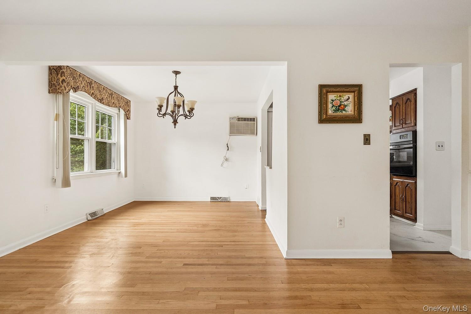 Single Family Margaretta Court  Staten Island, NY 10314, MLS-1054835-15