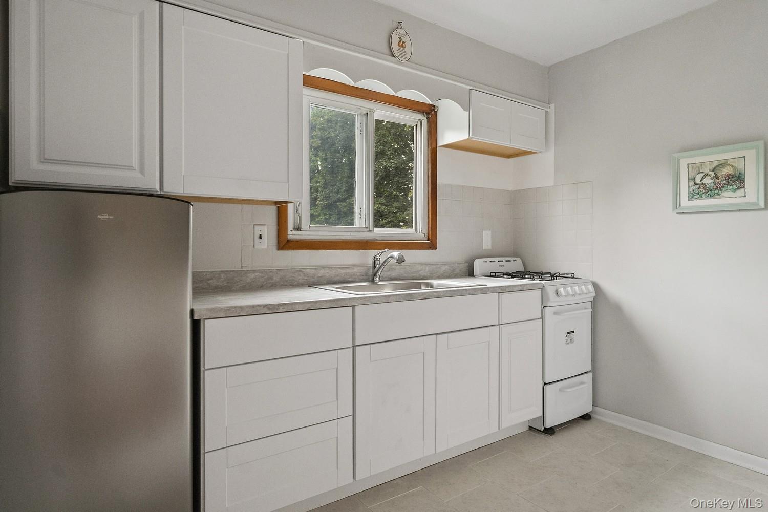Single Family Margaretta Court  Staten Island, NY 10314, MLS-1054835-29