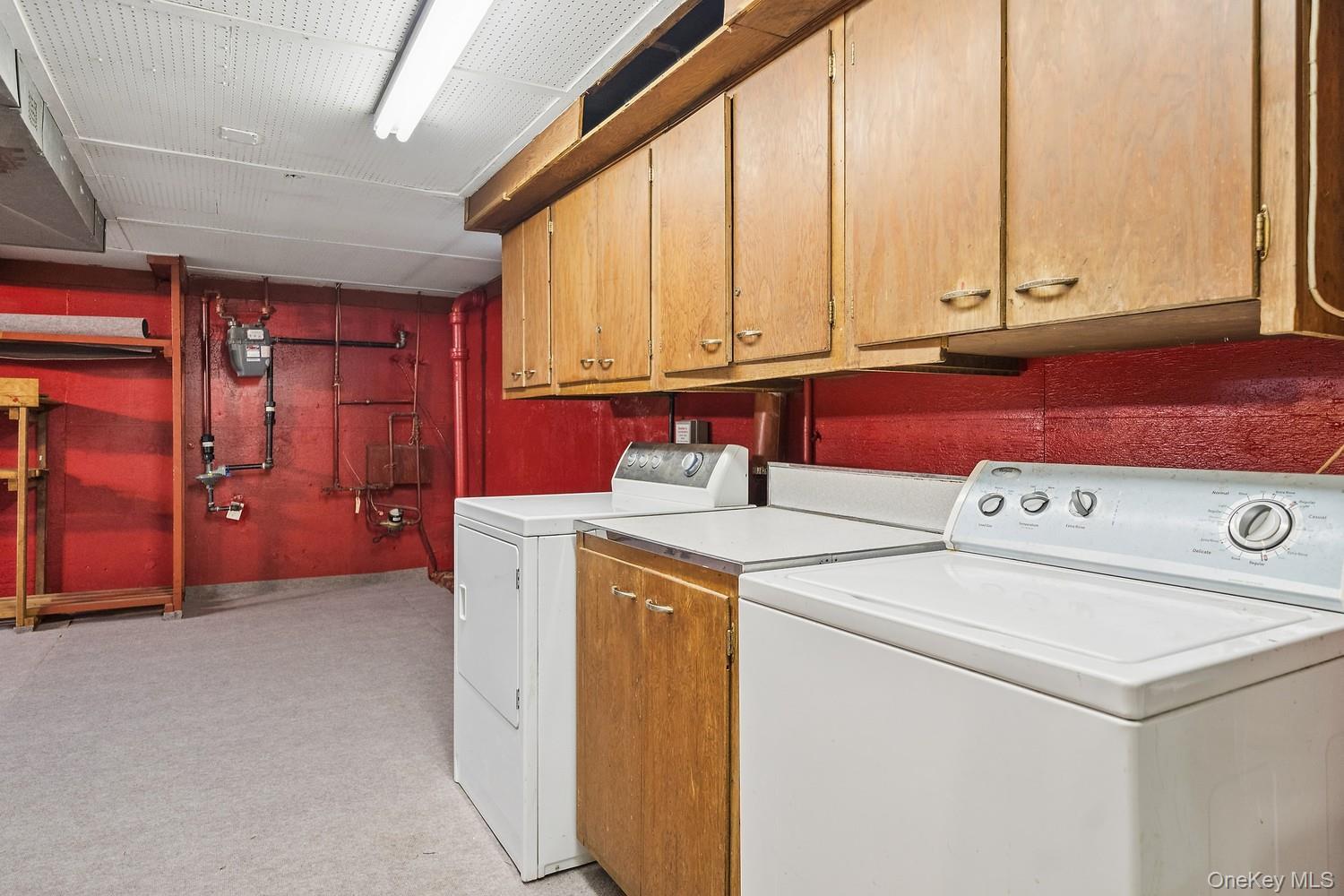 Single Family Margaretta Court  Staten Island, NY 10314, MLS-1054835-41