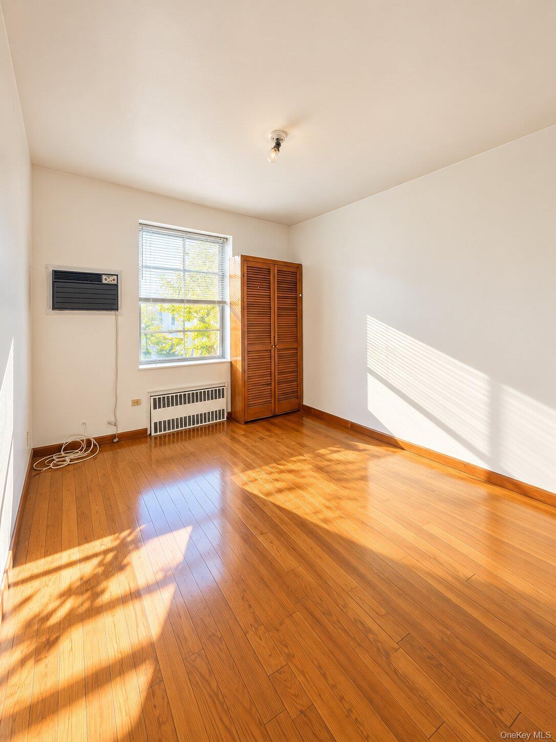 Single Family 60th Street Brooklyn, NY 11204, MLS-1054861-32