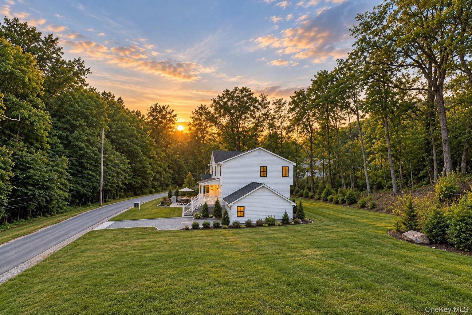 Single Family Overton Pass  Suffolk County, NY 11780, MLS-1054875-24