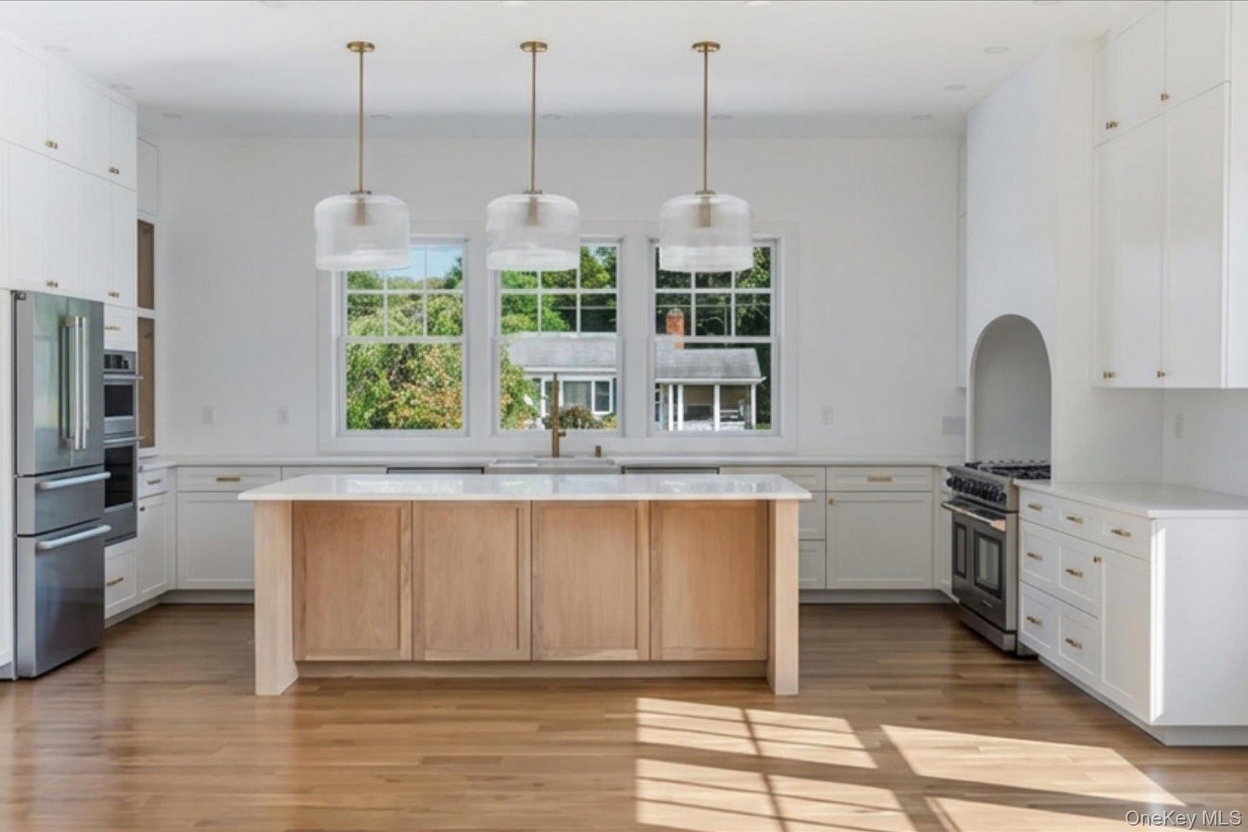 Single Family Bay Haven Lane Suffolk County, NY 11971, MLS-1054890-10