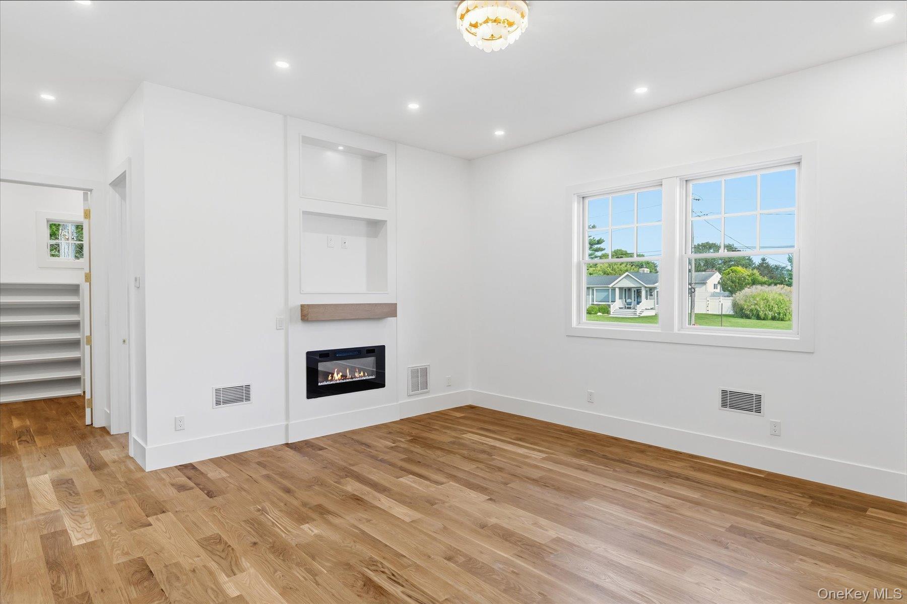 Single Family Bay Haven Lane Suffolk County, NY 11971, MLS-1054890-19