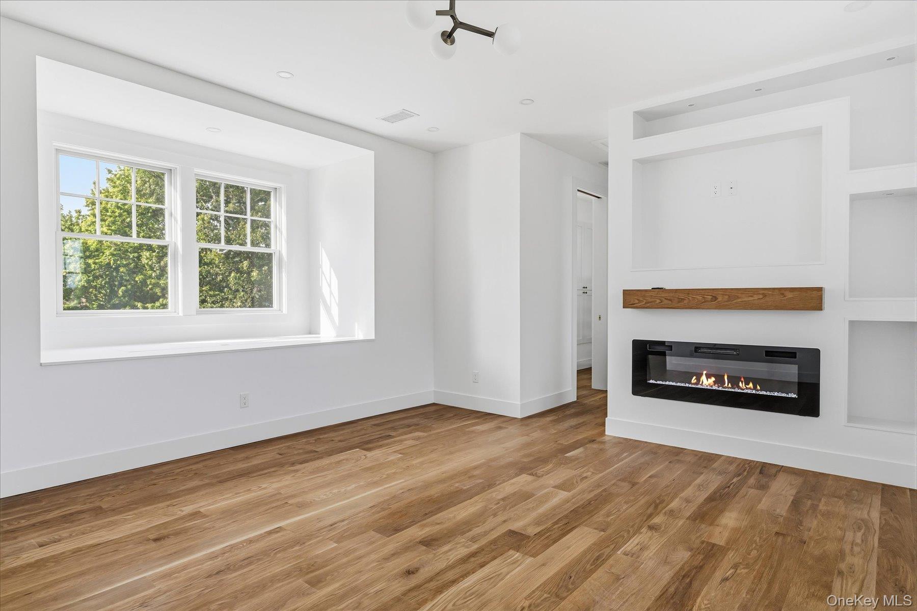 Single Family Bay Haven Lane Suffolk County, NY 11971, MLS-1054890-24