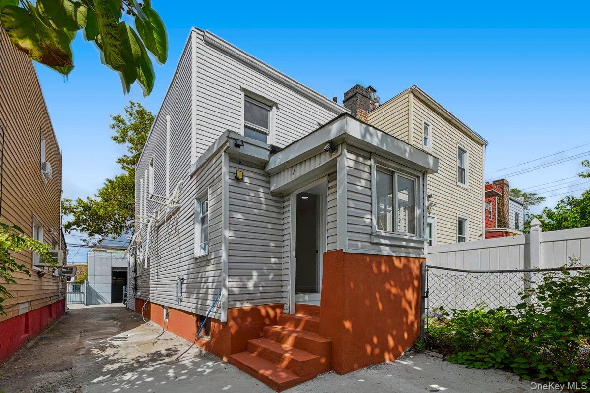 Single Family 44th Street  Queens, NY 11378, MLS-1054902-20