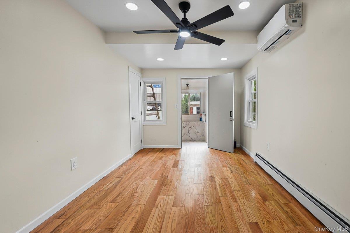 Single Family 44th Street  Queens, NY 11378, MLS-1054902-9
