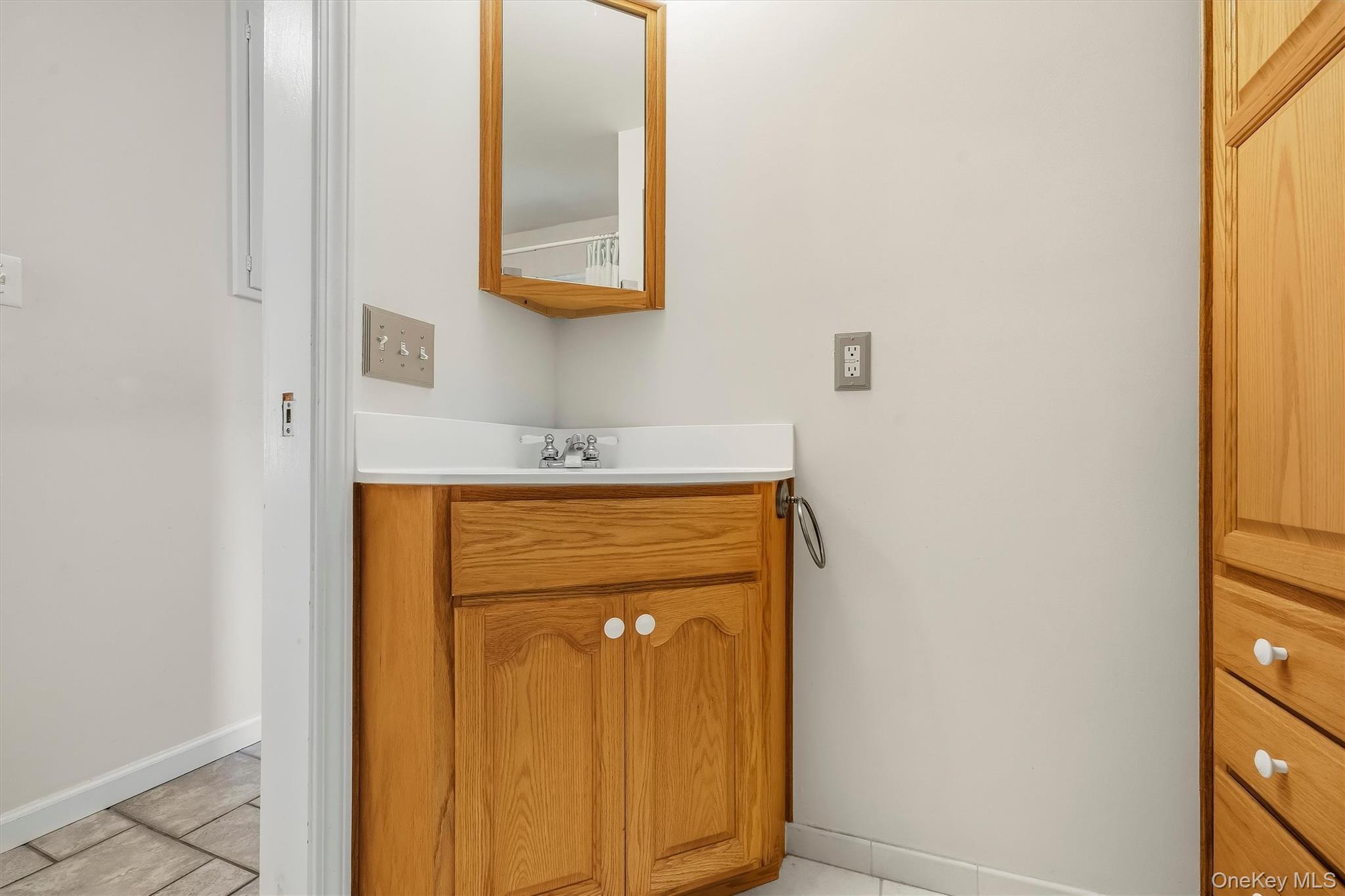 Single Family Sunrise Heights  Orange County, NY 10924, MLS-1054906-24