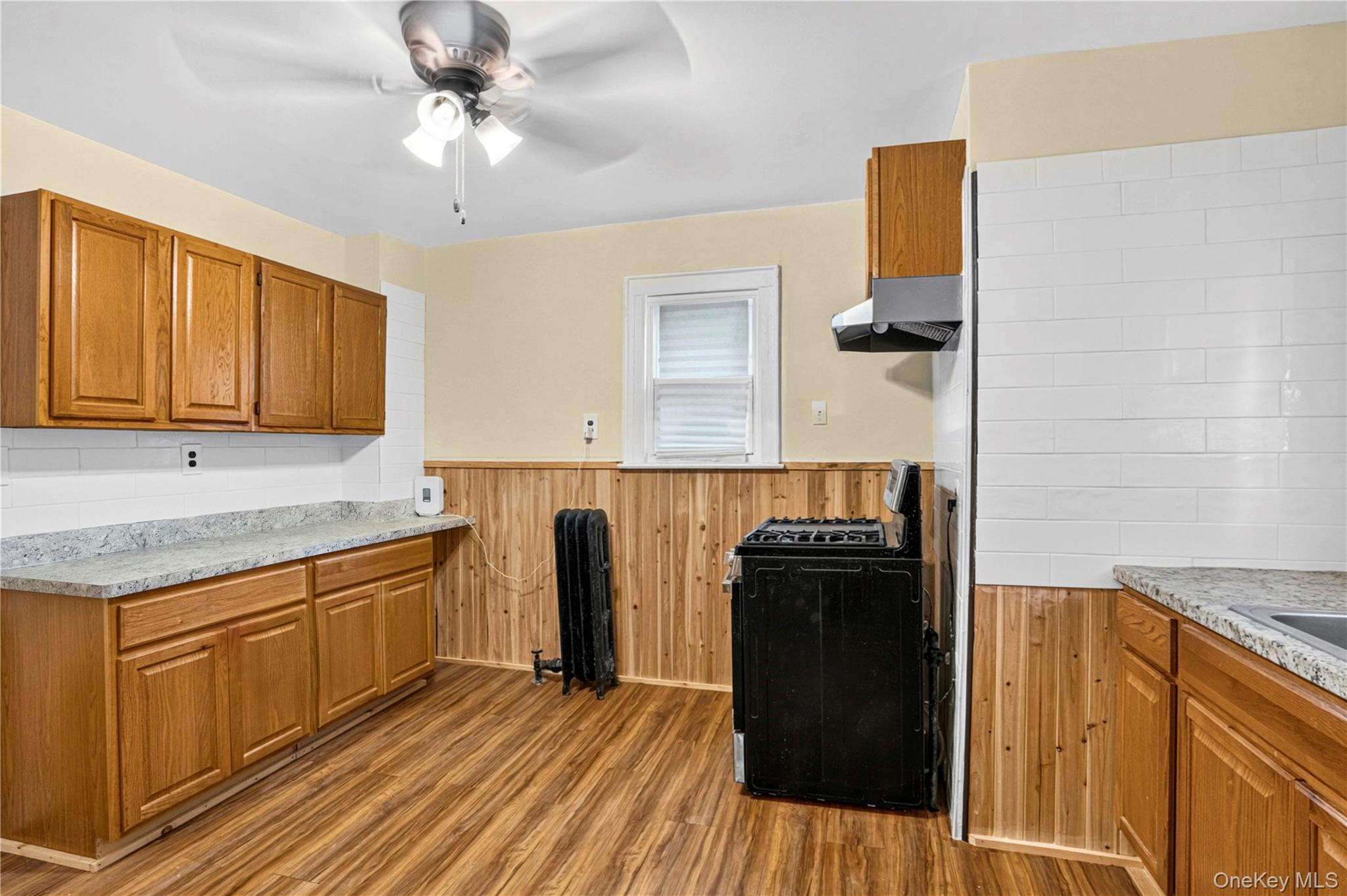 Single Family Glassboro Avenue  Queens, NY 11435, MLS-1054920-5
