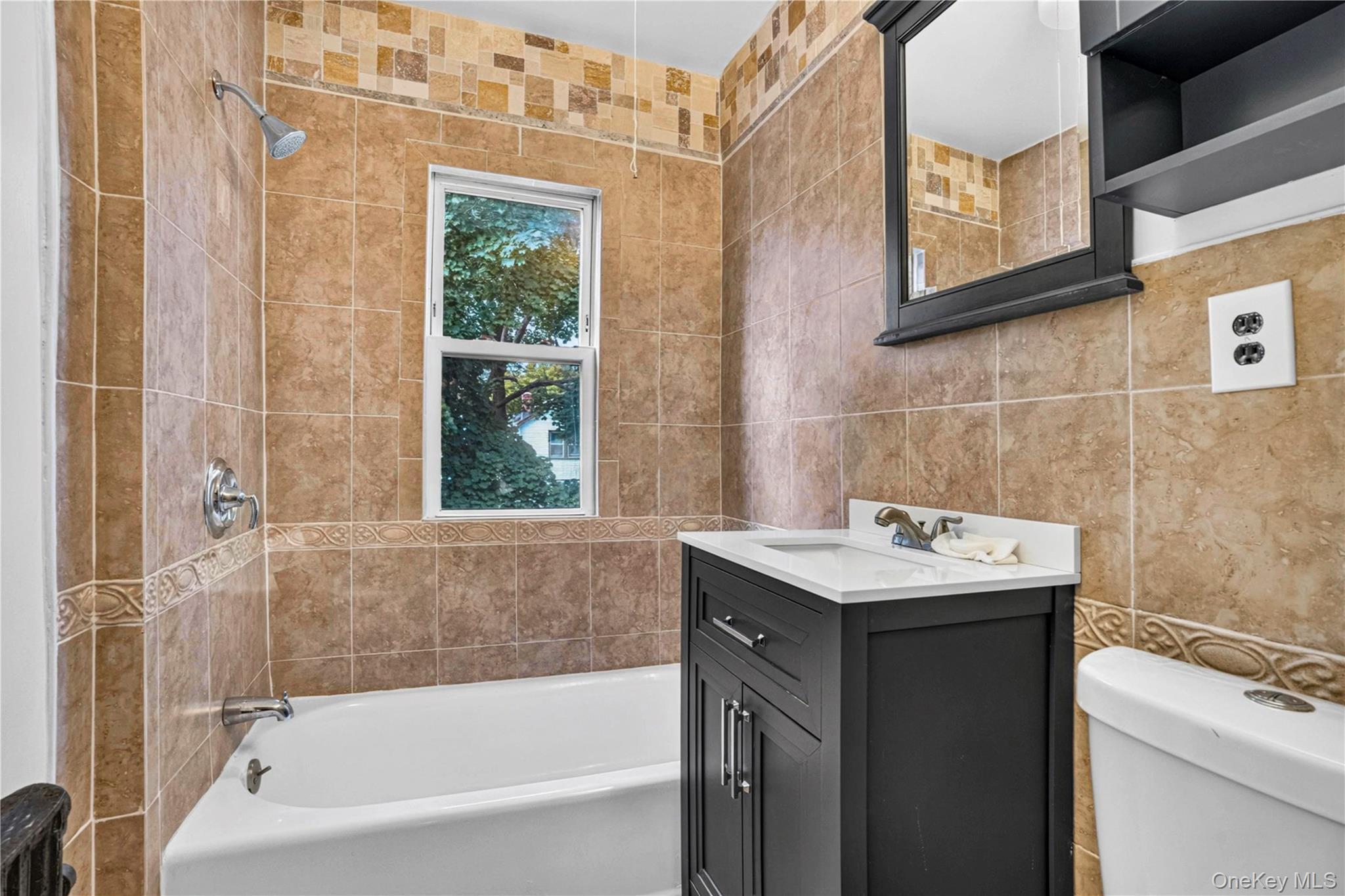 Single Family Glassboro Avenue  Queens, NY 11435, MLS-1054920-7
