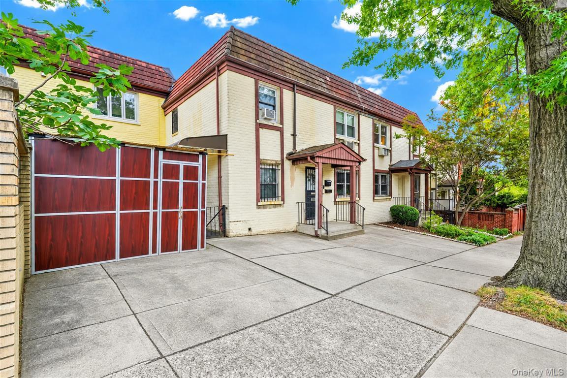 Single Family 110th Street Queens, NY 11375, MLS-1054927-2