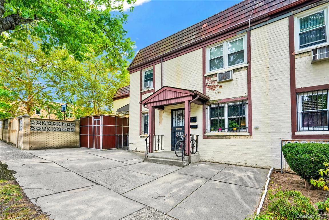 Single Family 110th Street Queens, NY 11375, MLS-1054927-3