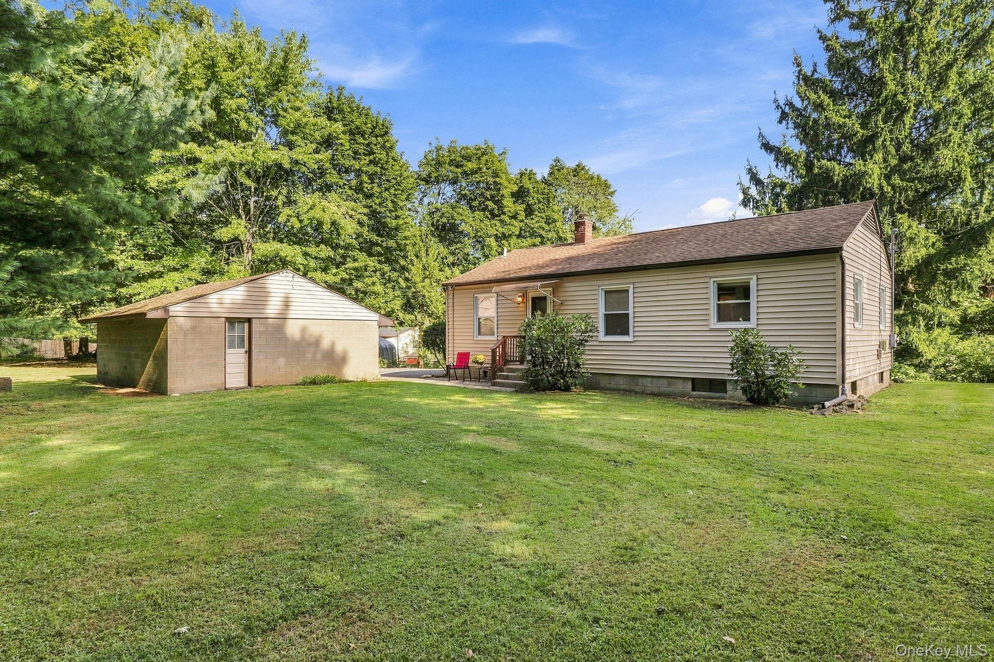 Single Family Glen Drive Dutchess County, NY 12590, MLS-1054932-10