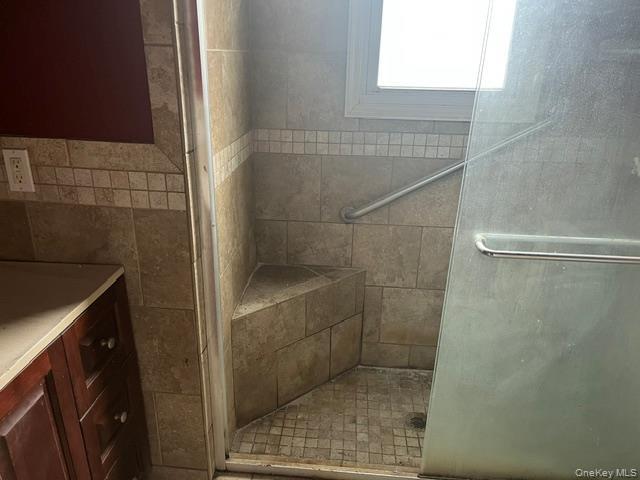 Single Family 4th Street  Suffolk County, NY 11779, MLS-1054966-5