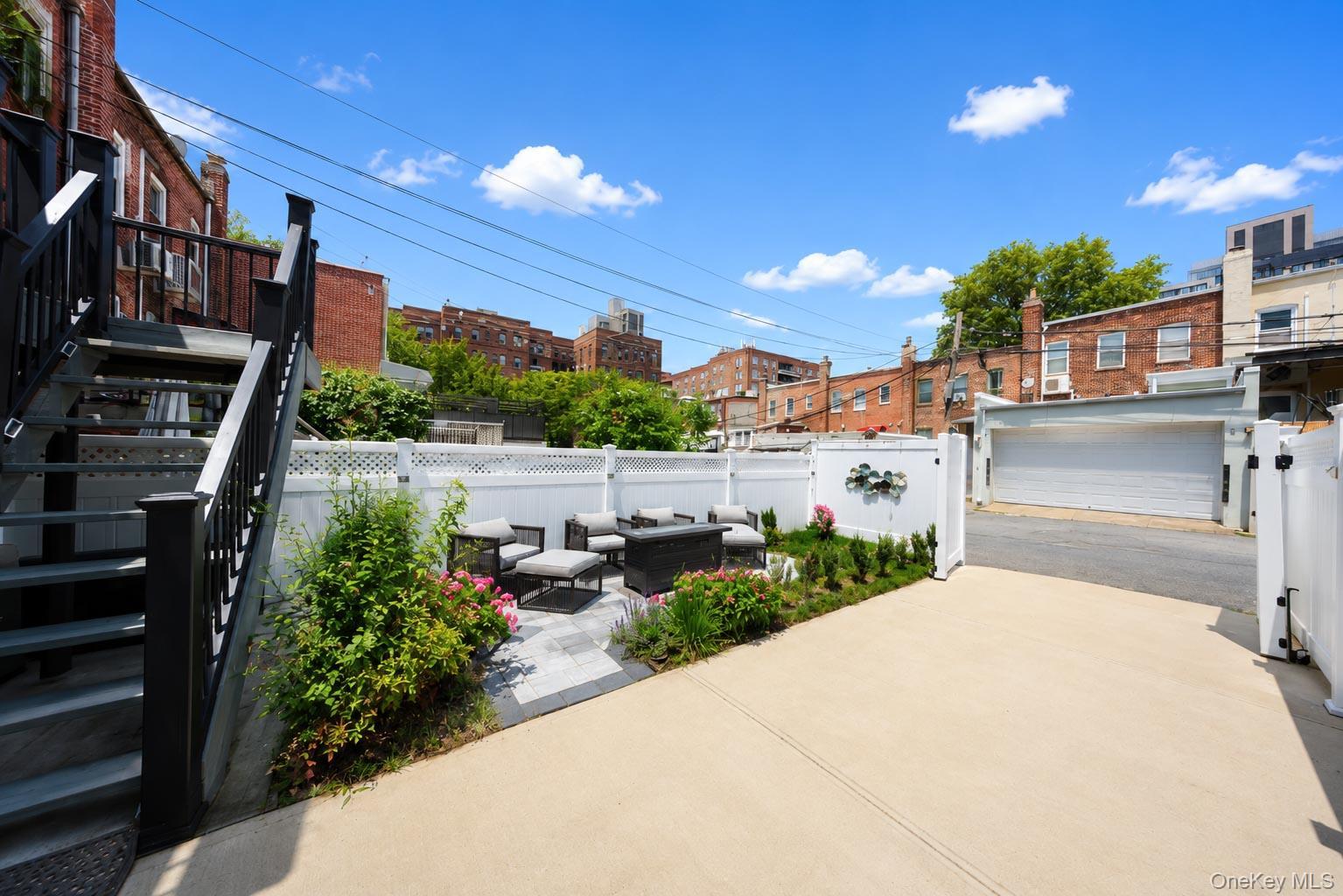 Single Family Booth Street  Queens, NY 11374, MLS-1054983-4