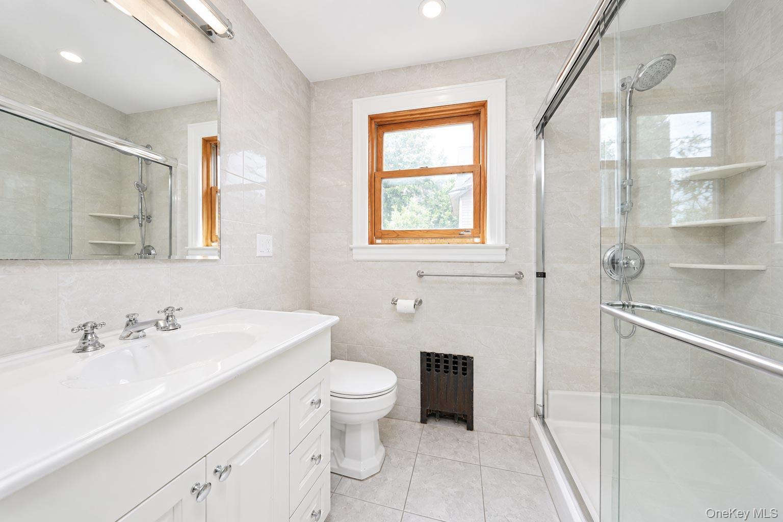 Single Family 168th Street Queens, NY 11358, MLS-1054985-16