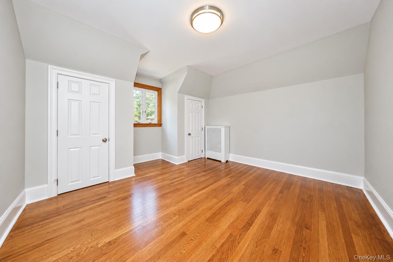 Single Family 168th Street Queens, NY 11358, MLS-1054985-18