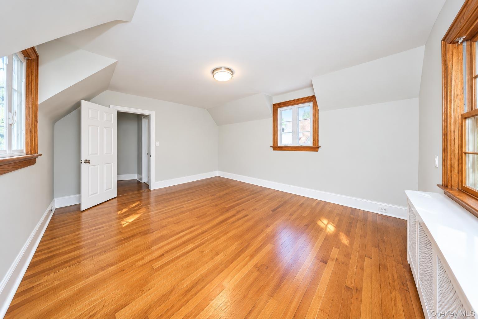 Single Family 168th Street Queens, NY 11358, MLS-1054985-25