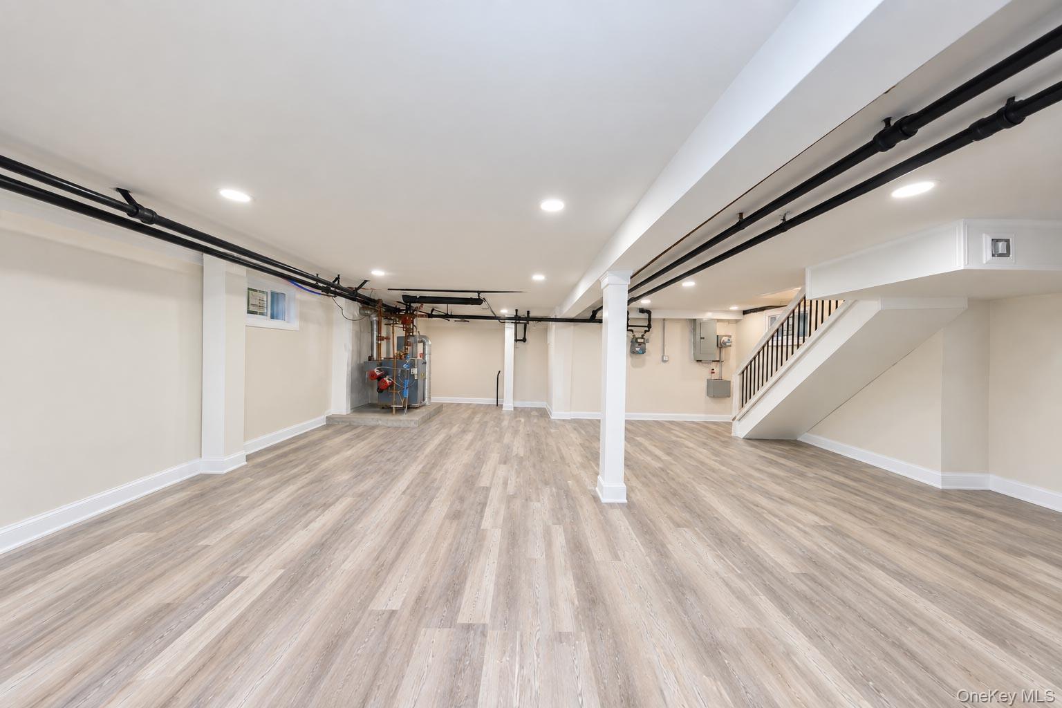 Single Family 168th Street Queens, NY 11358, MLS-1054985-29