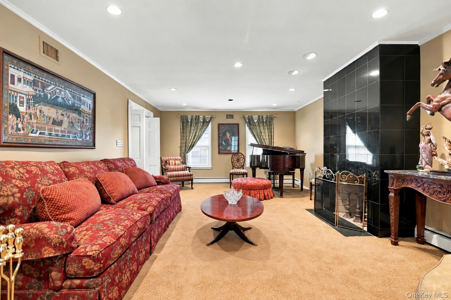 Single Family Orchard Court  Nassau County, NY 11797, MLS-1054993-11
