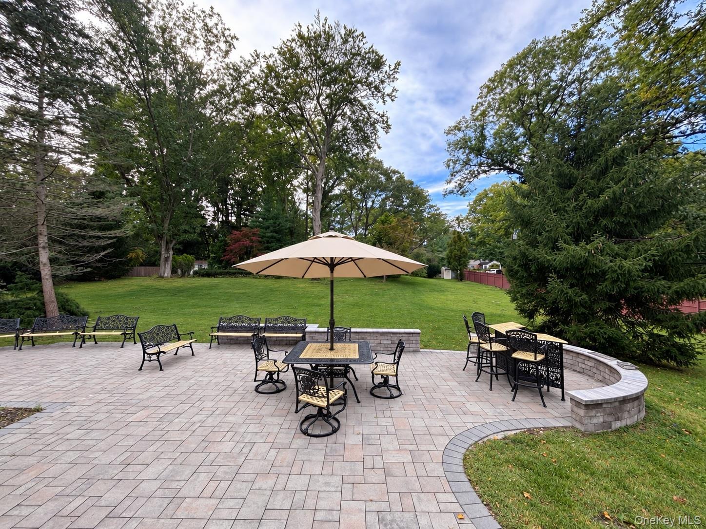 Single Family Orchard Court  Nassau County, NY 11797, MLS-1054993-5