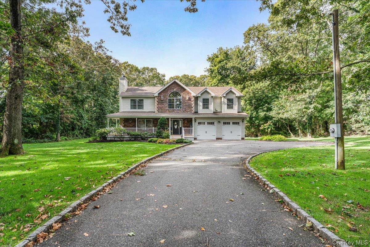 Single Family State Place  Suffolk County, NY 11743, MLS-1055011-27