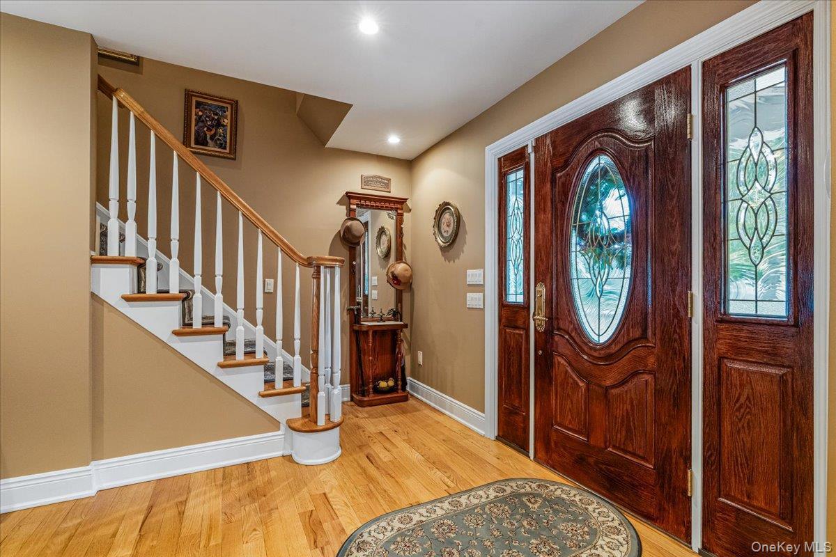 Single Family State Place Suffolk County, NY 11743, MLS-1055011-3
