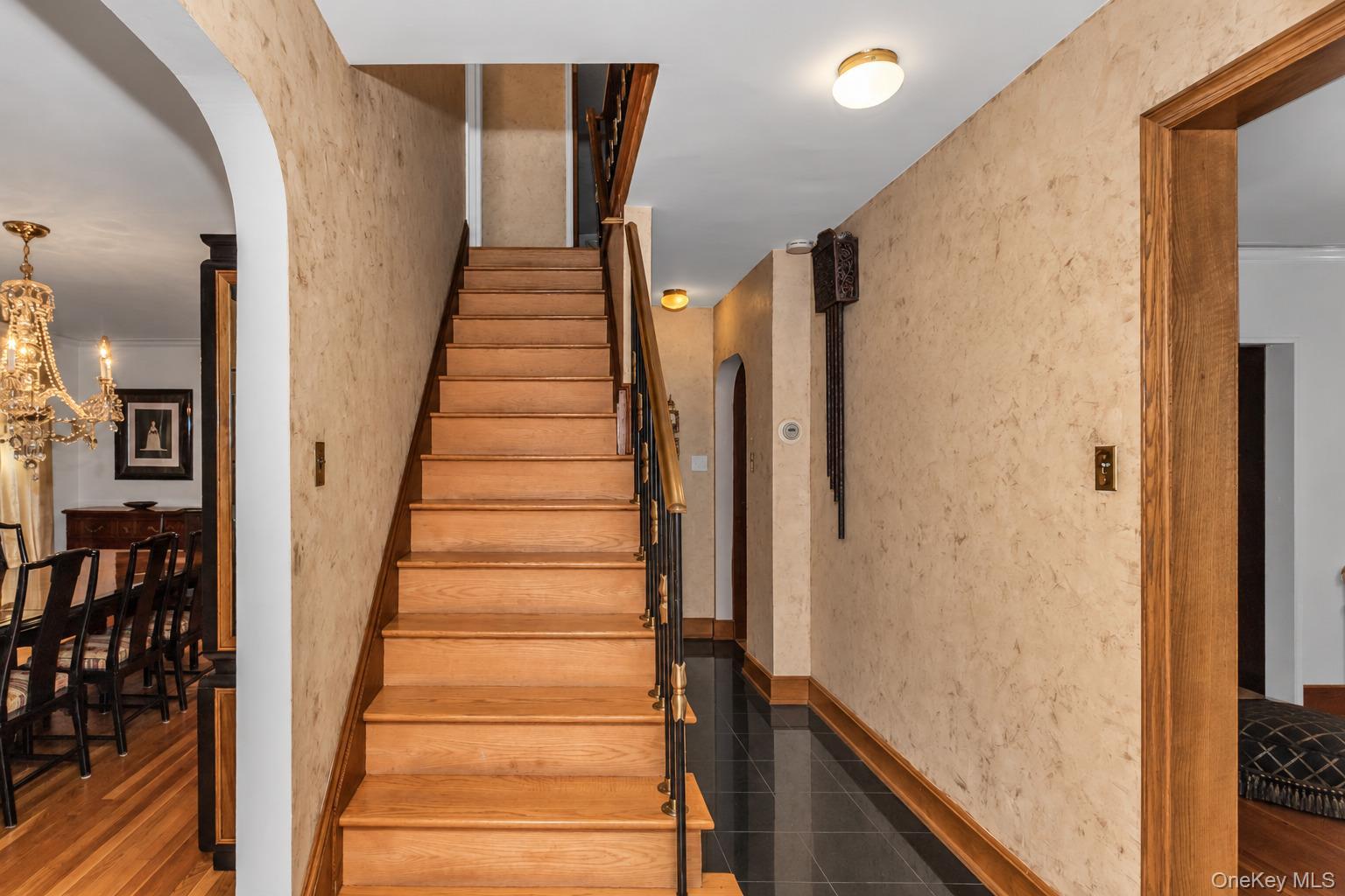 Single Family 148th Street Queens, NY 11357, MLS-1055012-5