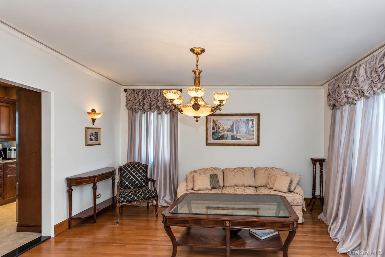 Single Family 148th Street Queens, NY 11357, MLS-1055012-8