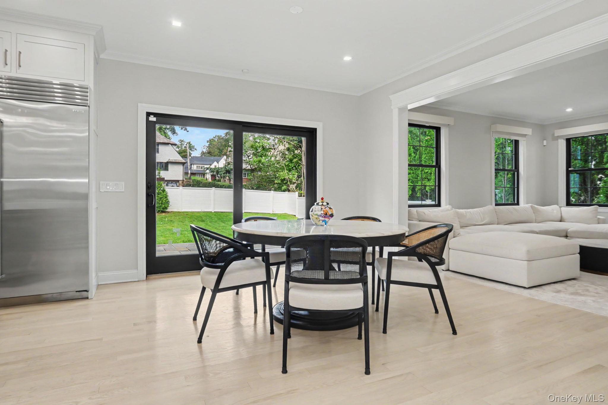 Single Family Lyncroft Road Westchester County, NY 10804, MLS-1055032-12