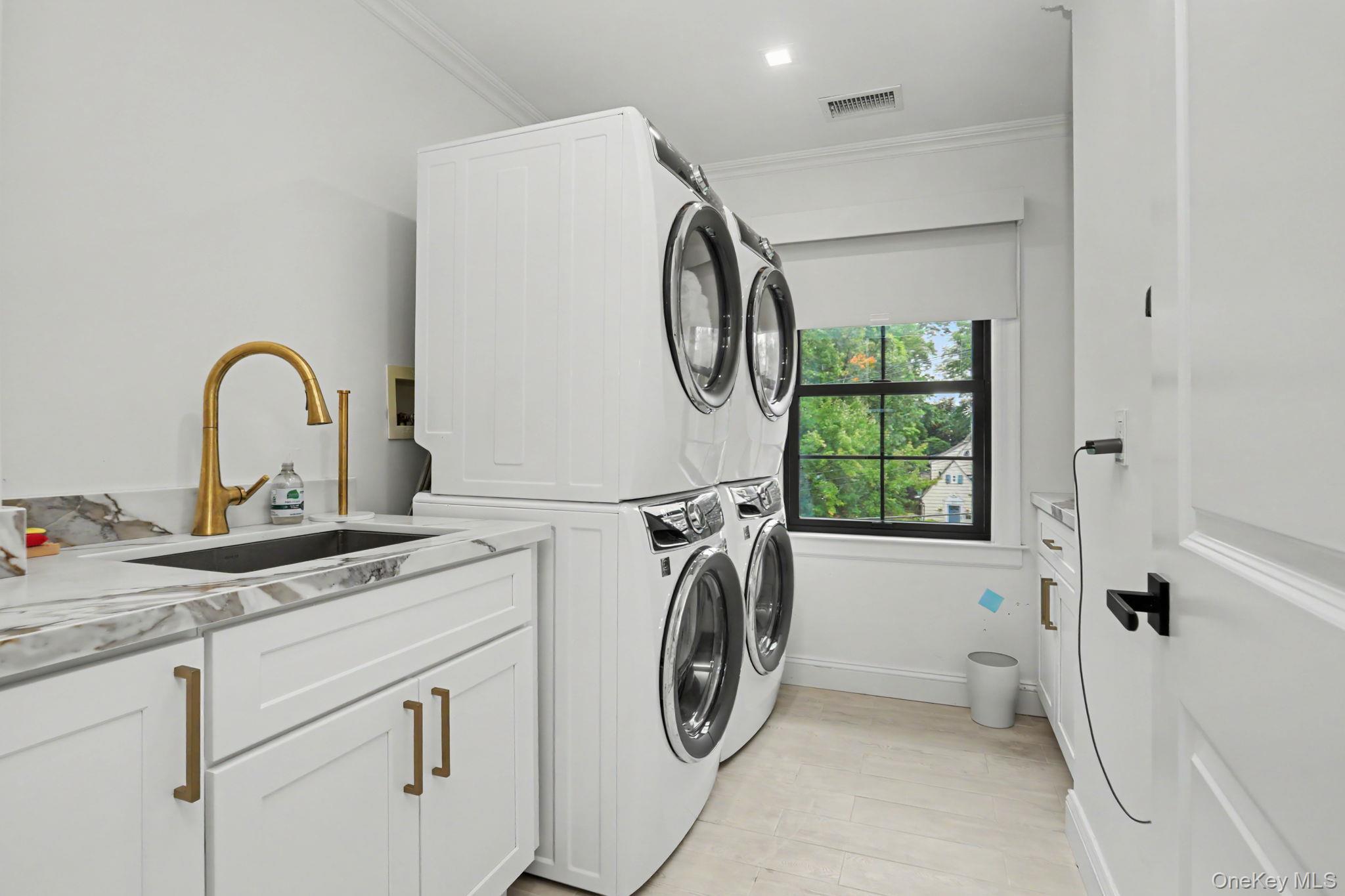 Single Family Lyncroft Road Westchester County, NY 10804, MLS-1055032-29