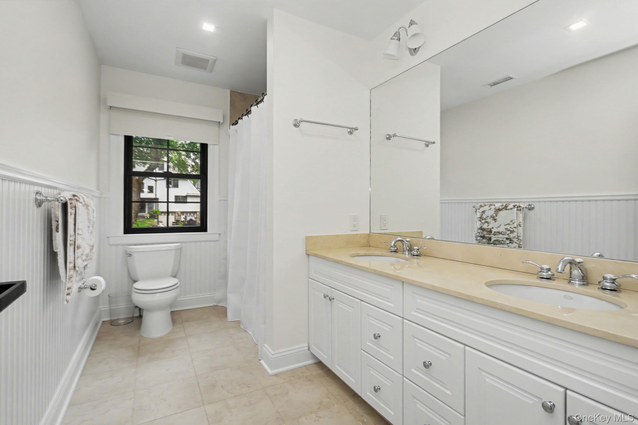 Single Family Lyncroft Road Westchester County, NY 10804, MLS-1055032-30