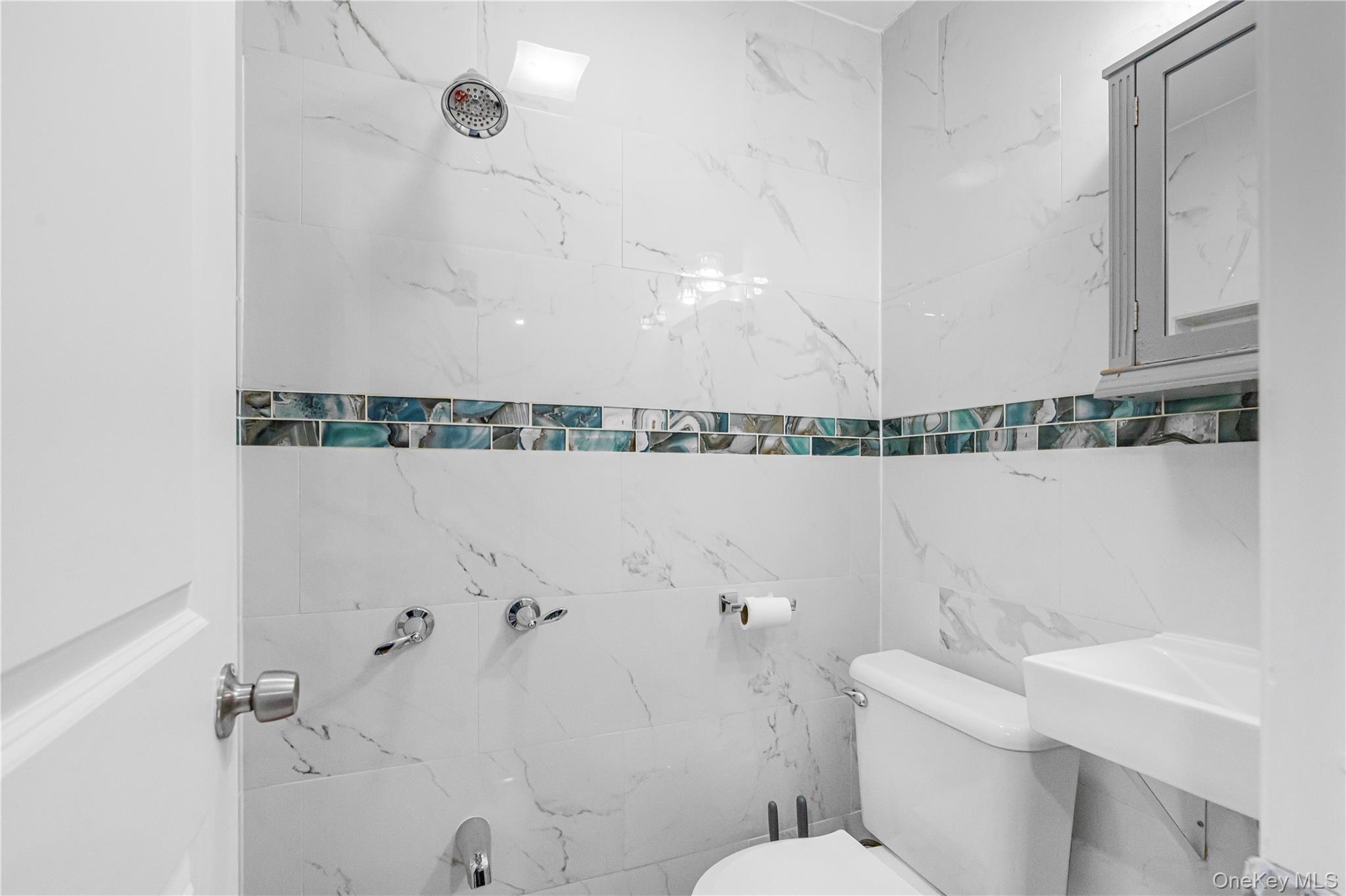Single Family 207th Street  Queens, NY 11428, MLS-1055040-11