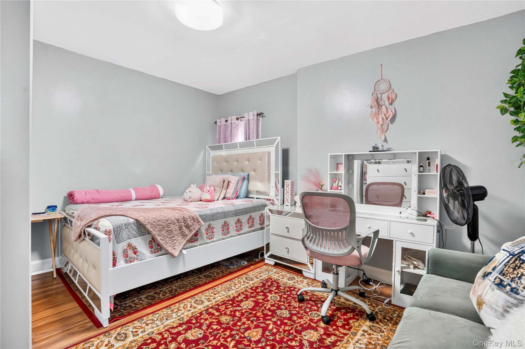 Single Family 207th Street  Queens, NY 11428, MLS-1055040-16