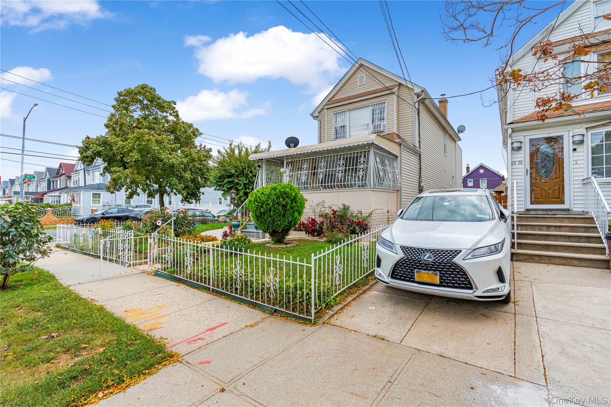 Single Family 207th Street  Queens, NY 11428, MLS-1055040-2