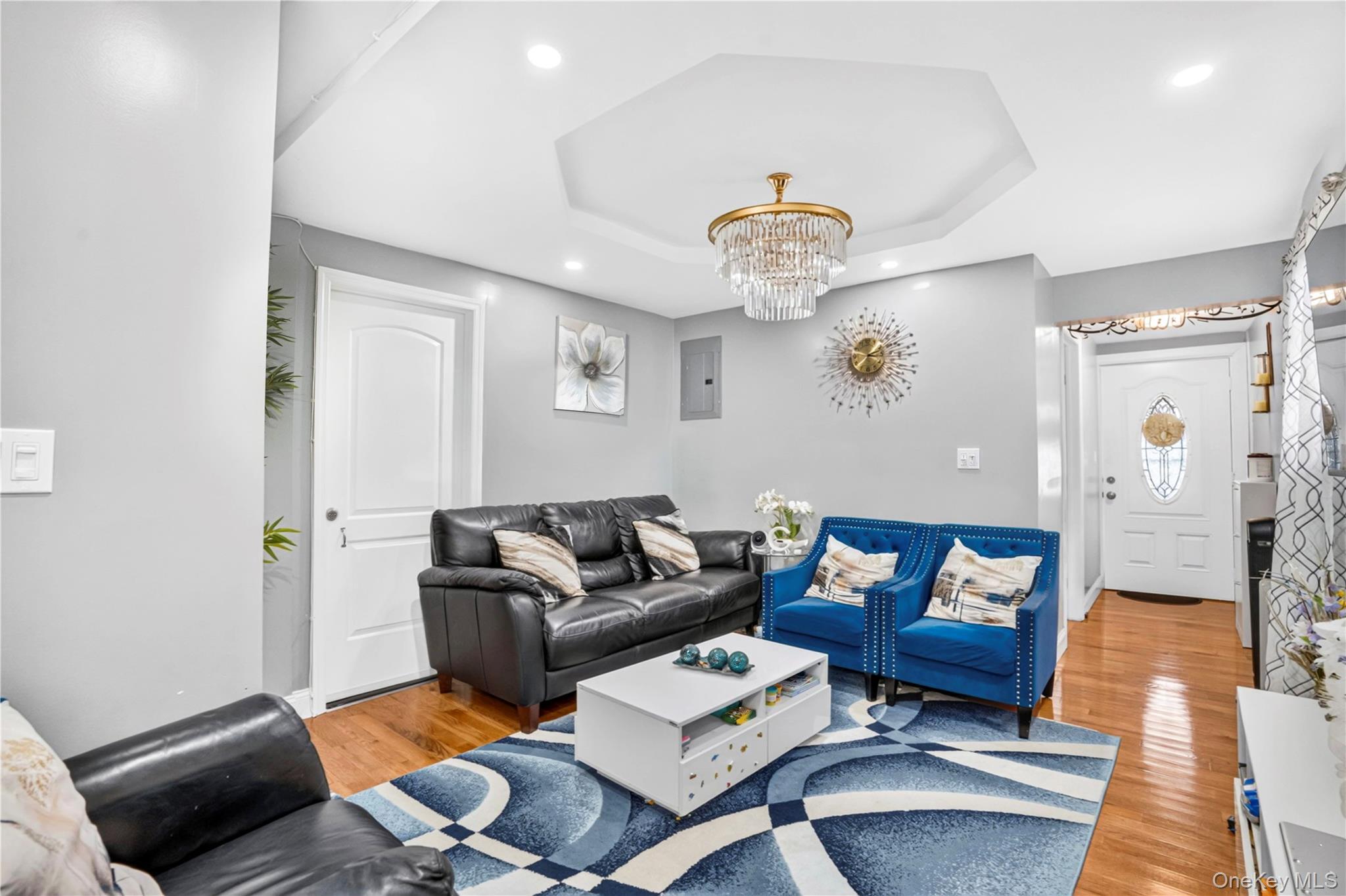 Single Family 207th Street  Queens, NY 11428, MLS-1055040-3