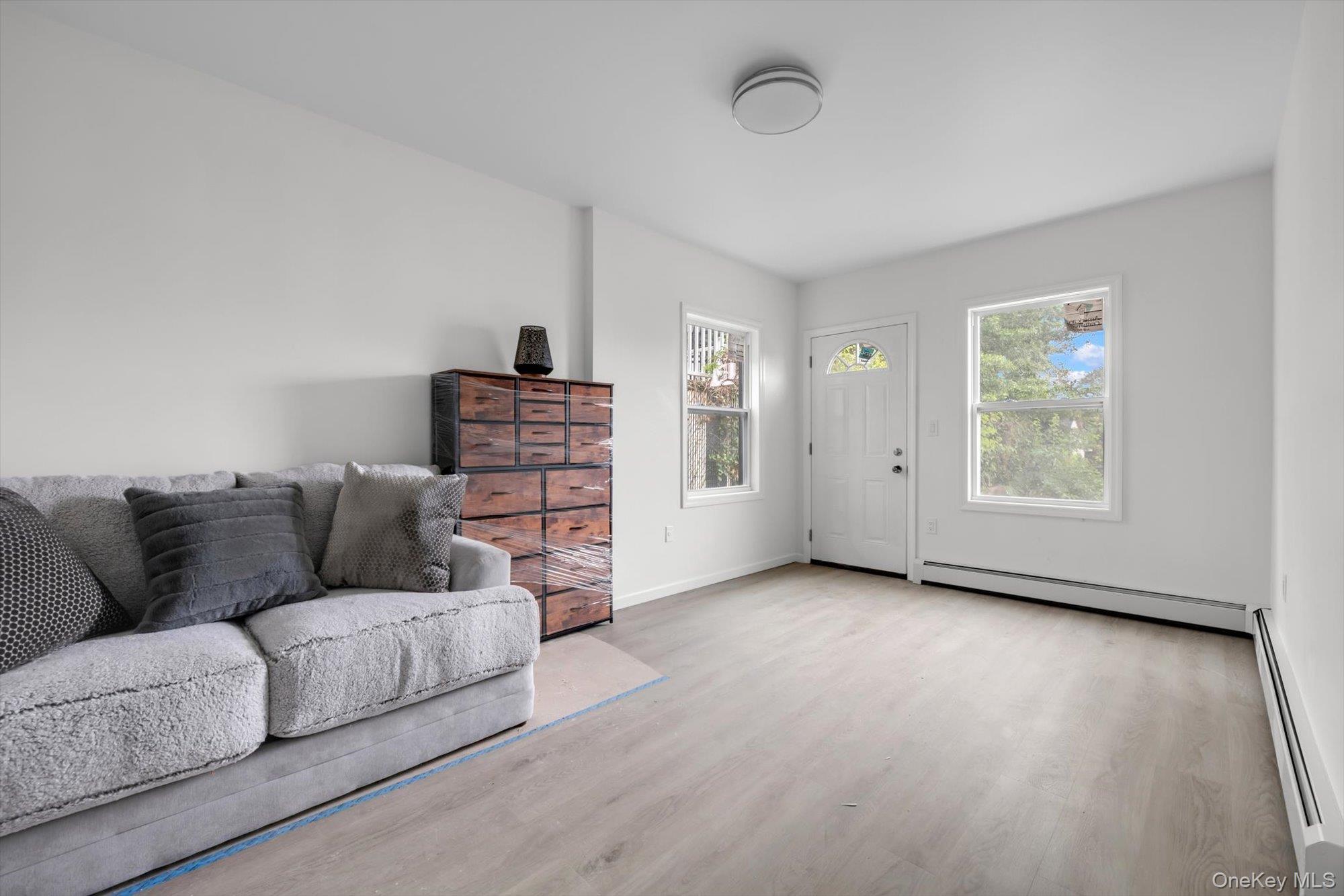 Single Family 126th Street  Queens, NY 11354, MLS-1055051-7
