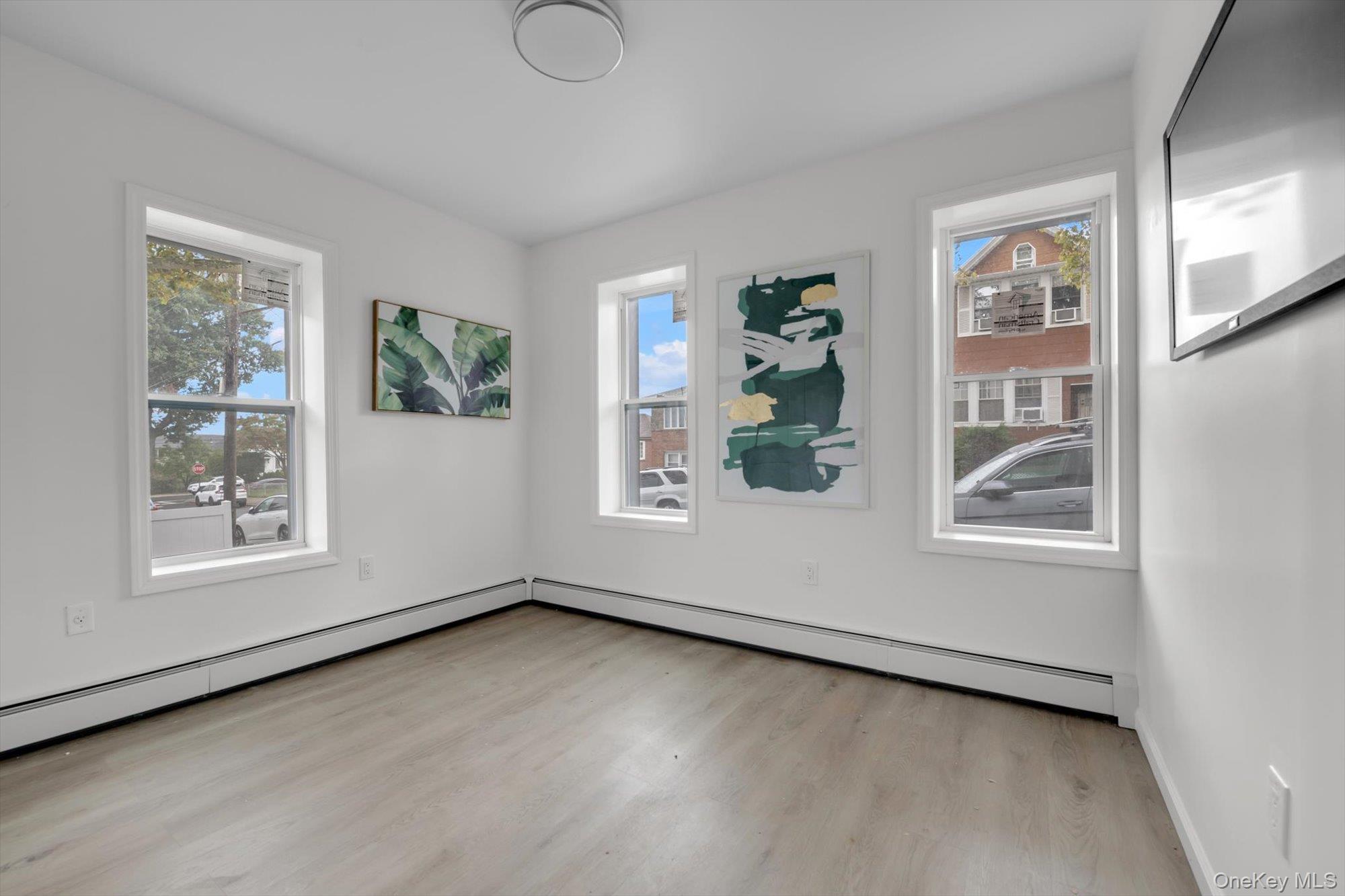 Single Family 126th Street  Queens, NY 11354, MLS-1055051-8