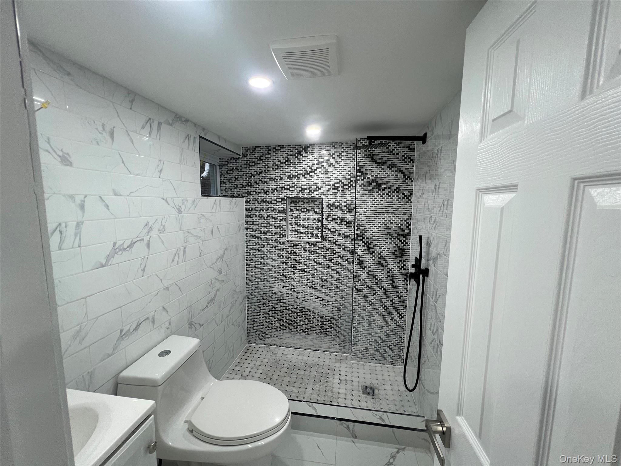 Single Family 109th Avenue Queens, NY 11433, MLS-1055059-13