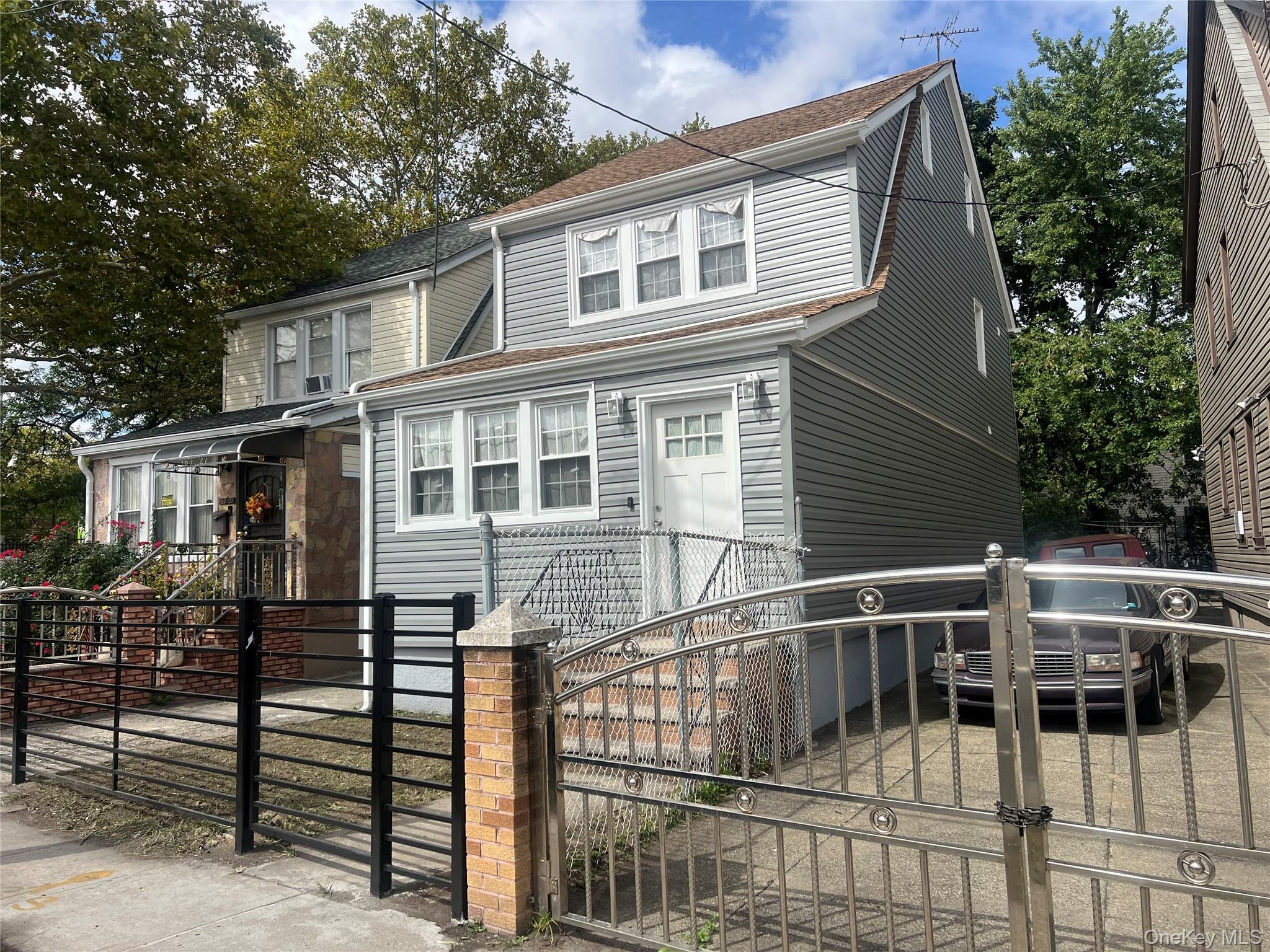 Single Family 109th Avenue Queens, NY 11433, MLS-1055059-3