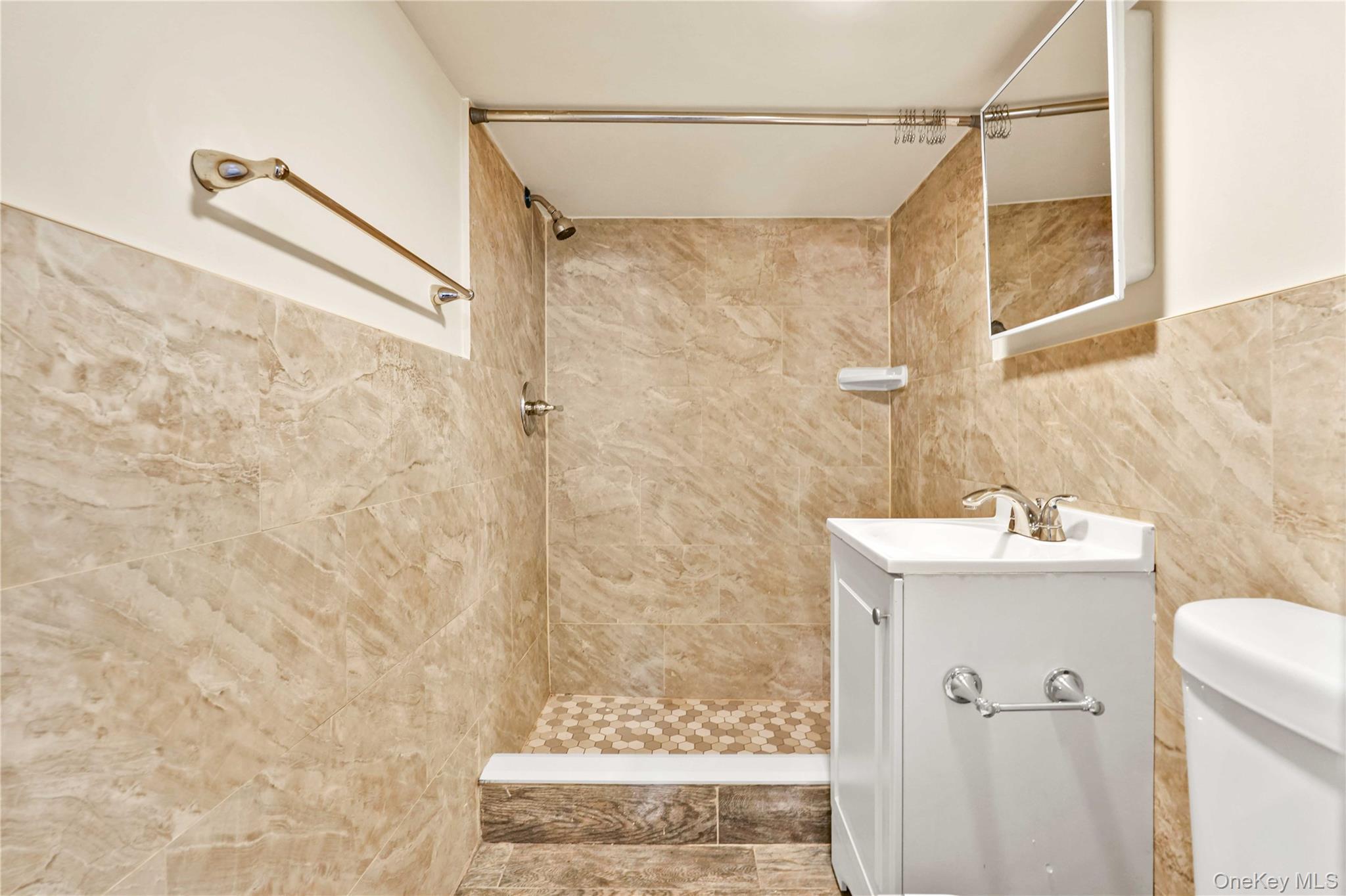 Single Family 24th Street  Queens, NY 11105, MLS-1055065-10
