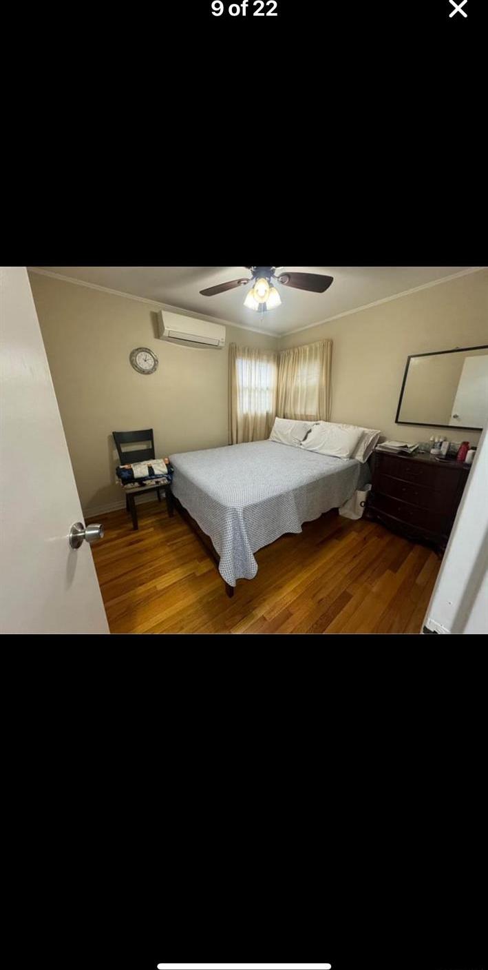 Single Family 250th Street Queens, NY 11426, MLS-1055070-10