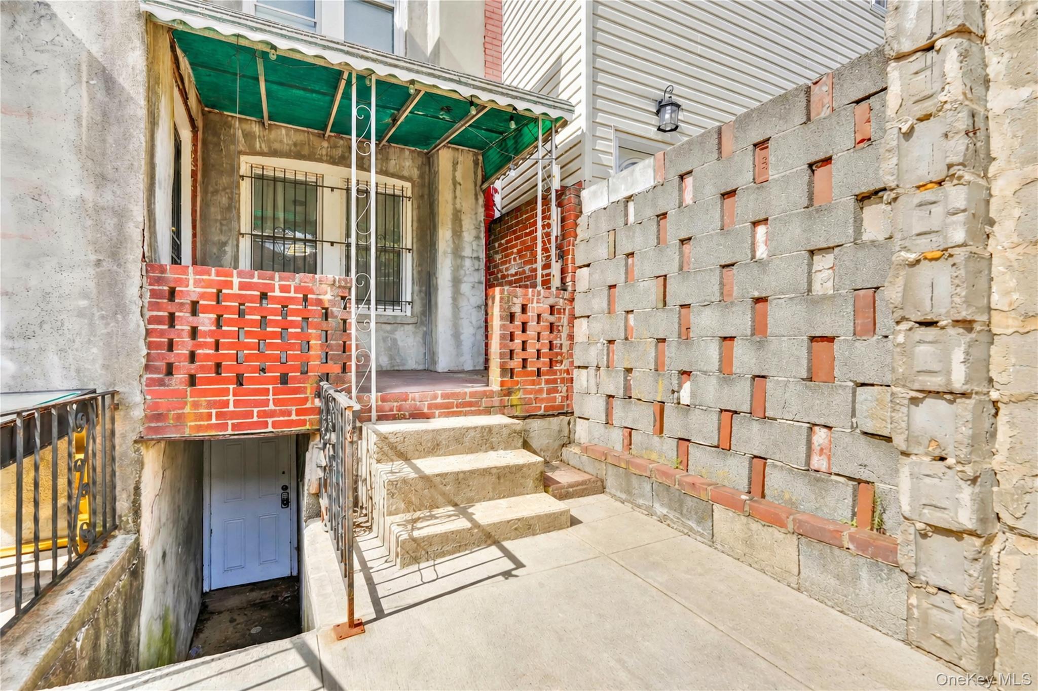Single Family 179th Street  Queens, NY 11434, MLS-1055094-32