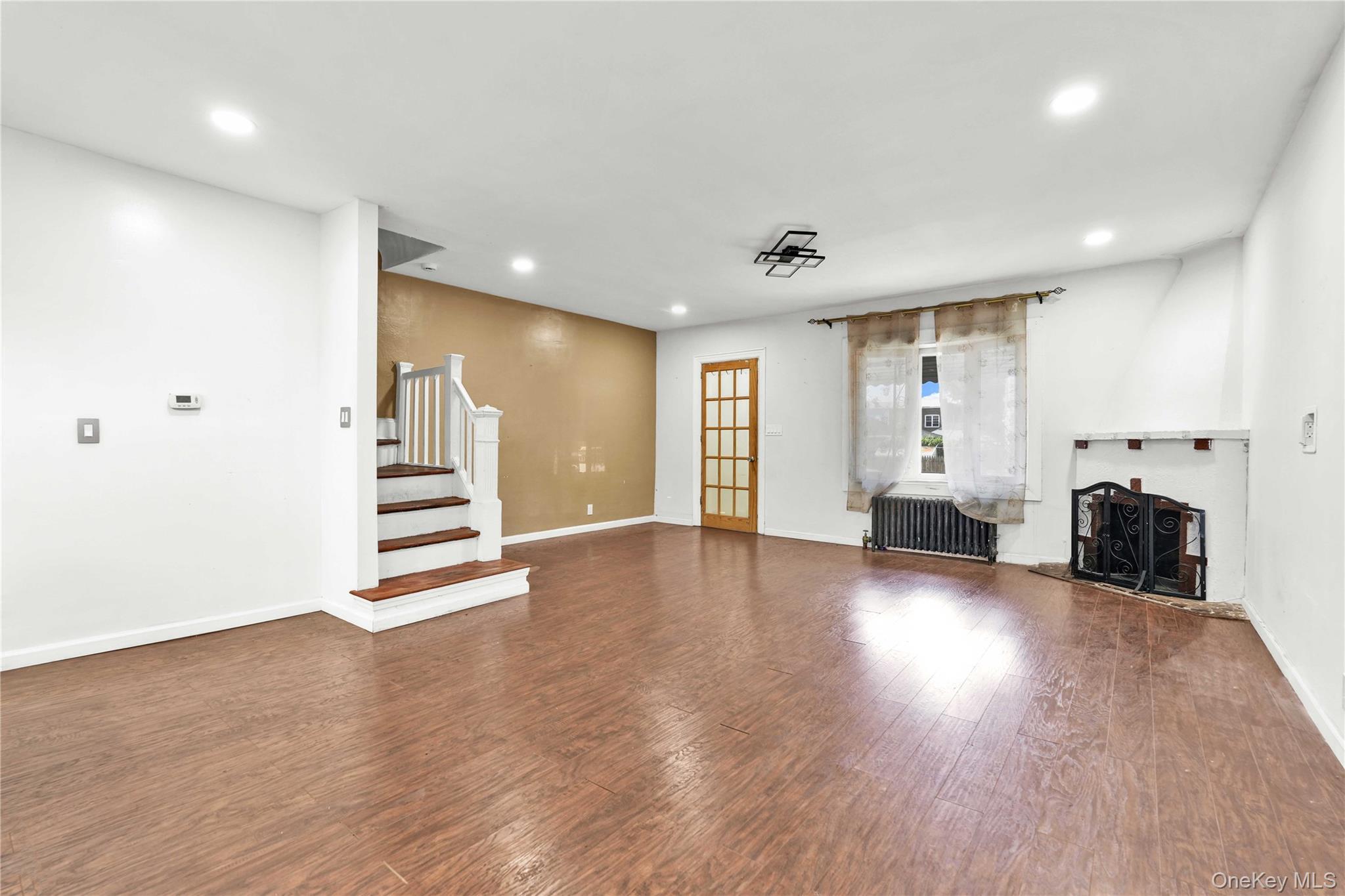Single Family 179th Street  Queens, NY 11434, MLS-1055094-4