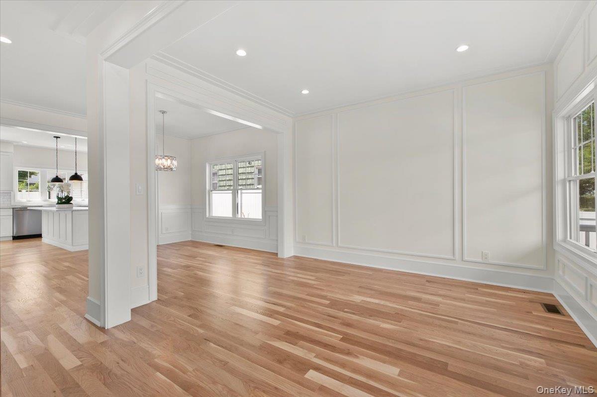 Single Family Willis Avenue  Nassau County, NY 11791, MLS-1055098-9