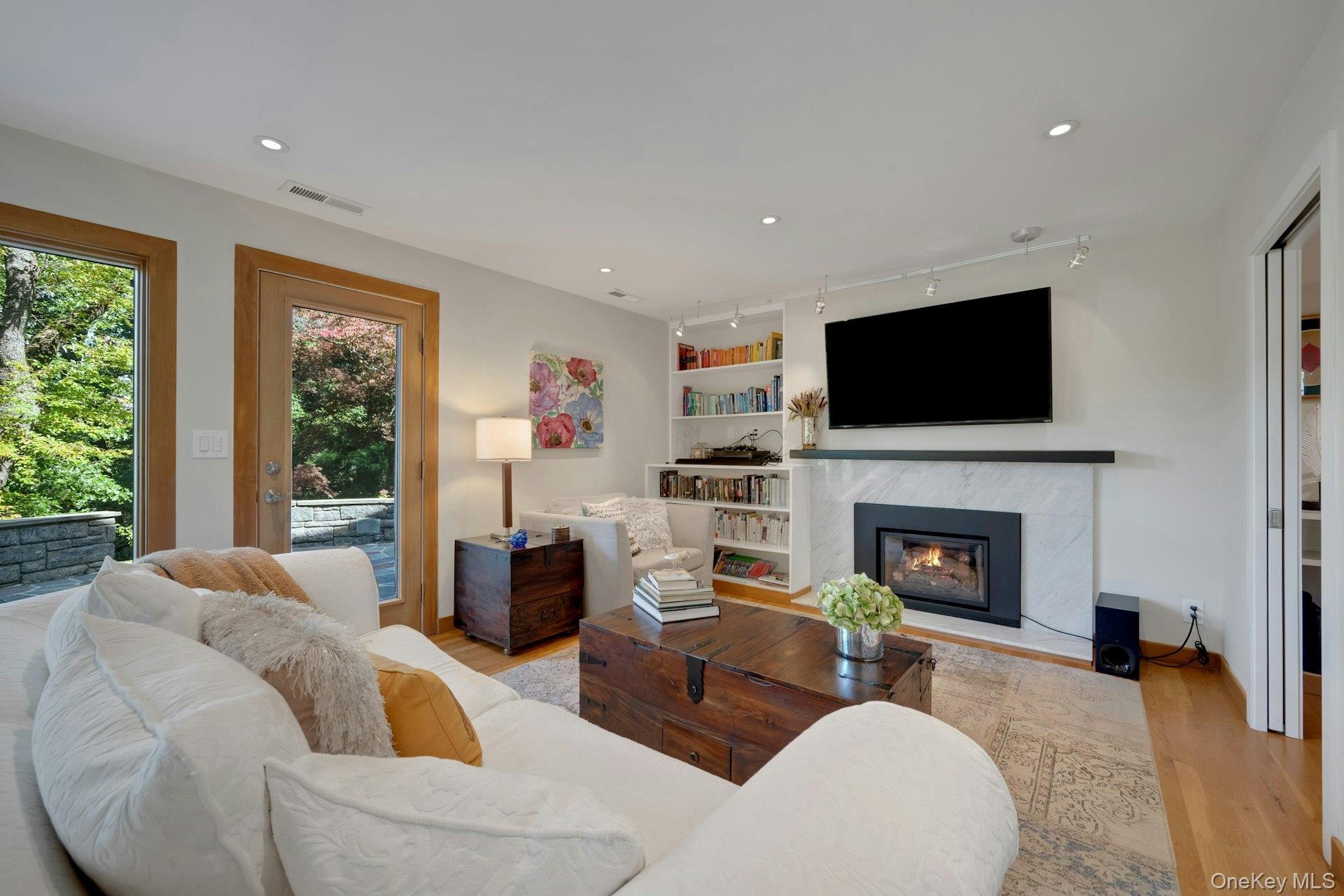 Single Family Leone Close  Westchester County, NY 10583, MLS-1055102-27