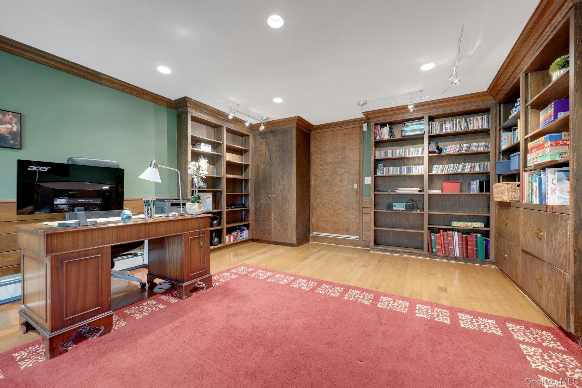 Single Family Leone Close  Westchester County, NY 10583, MLS-1055102-35