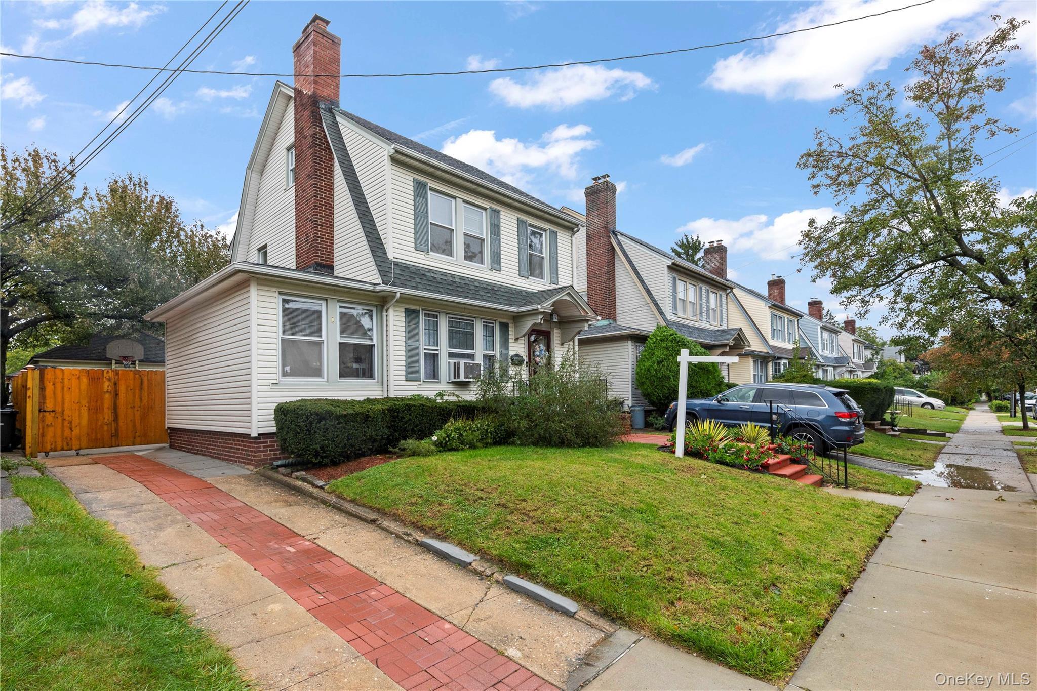 Single Family 171st Street Queens, NY 11358, MLS-1055104-2