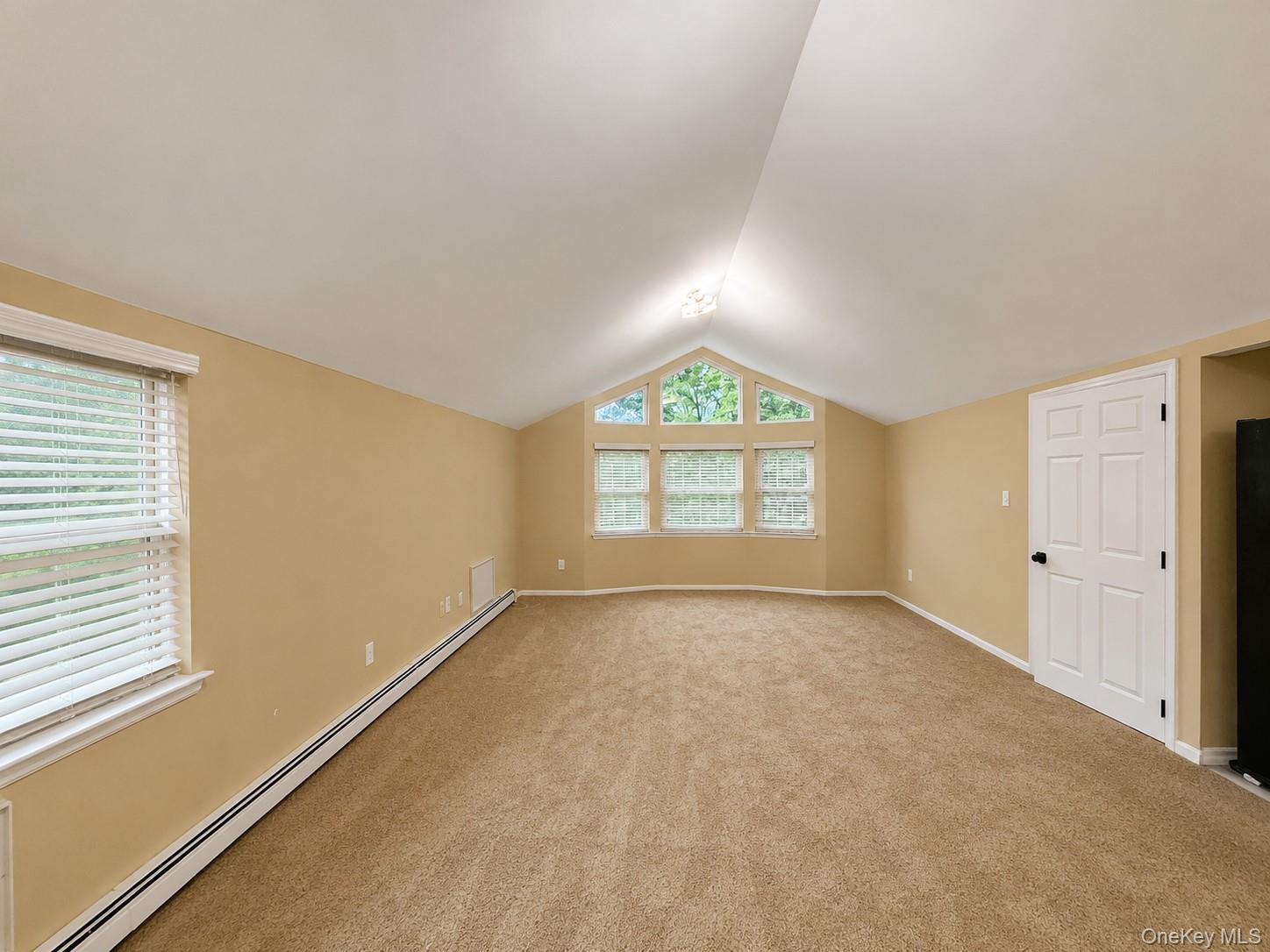 Single Family Demeyer Street Bronx, NY 10469, MLS-1055113-6