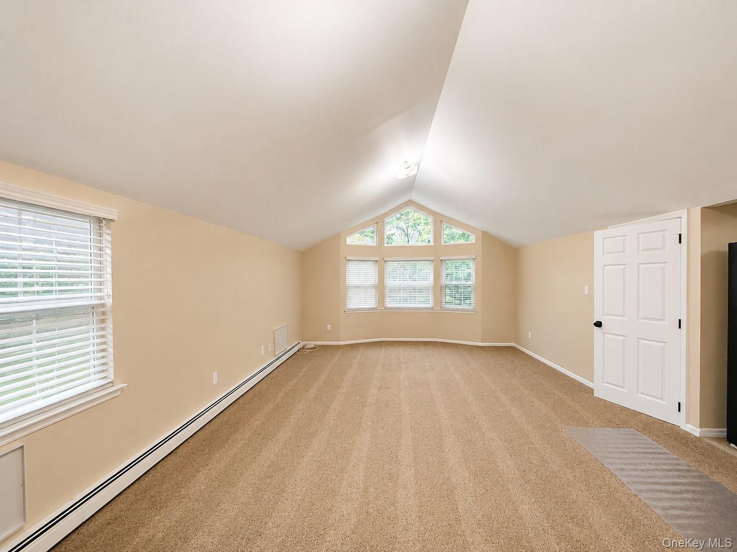 Single Family Demeyer Street Bronx, NY 10469, MLS-1055113-8