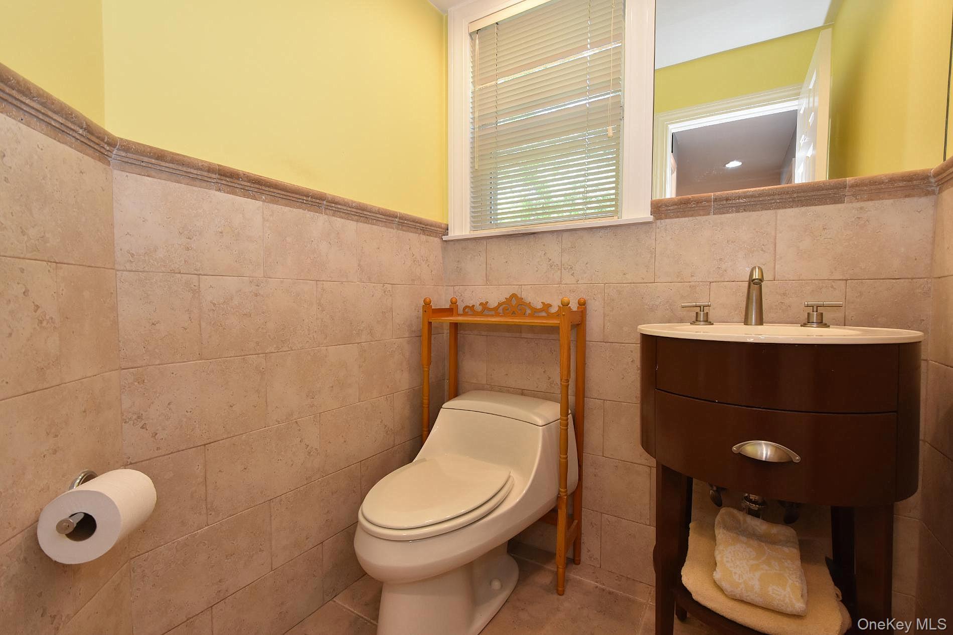 Single Family W Woodland Drive Suffolk County, NY 11792, MLS-1055126-19